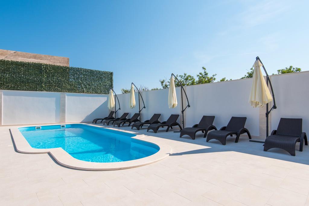 Apartments Villa Stella Оребич Экстерьер фото