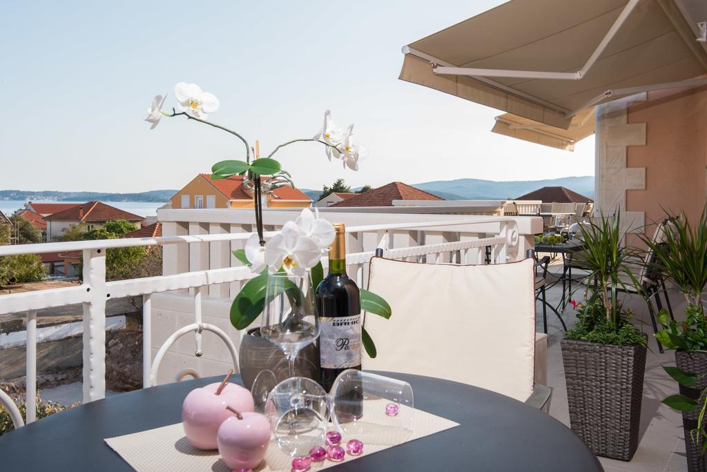Apartments Villa Stella Оребич Экстерьер фото