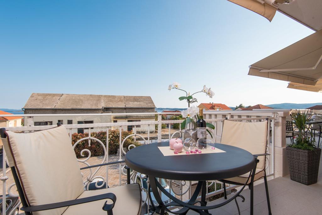 Apartments Villa Stella Оребич Экстерьер фото