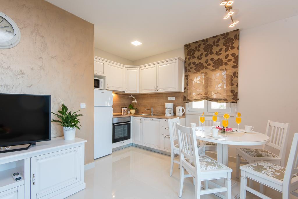 Apartments Villa Stella Оребич Экстерьер фото