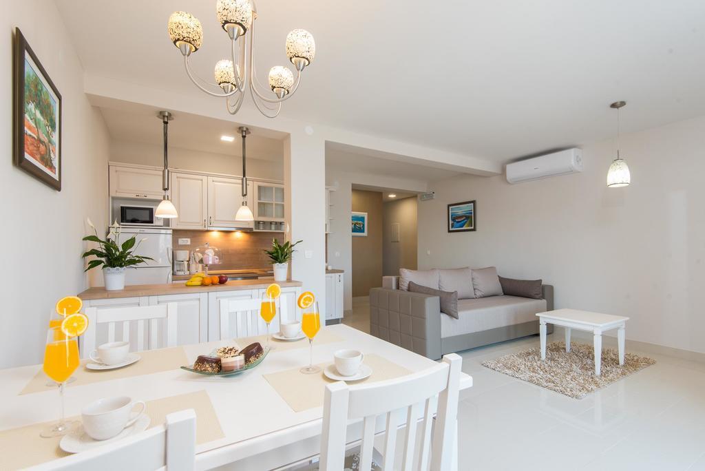 Apartments Villa Stella Оребич Экстерьер фото