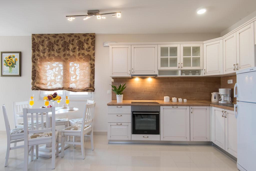 Apartments Villa Stella Оребич Экстерьер фото