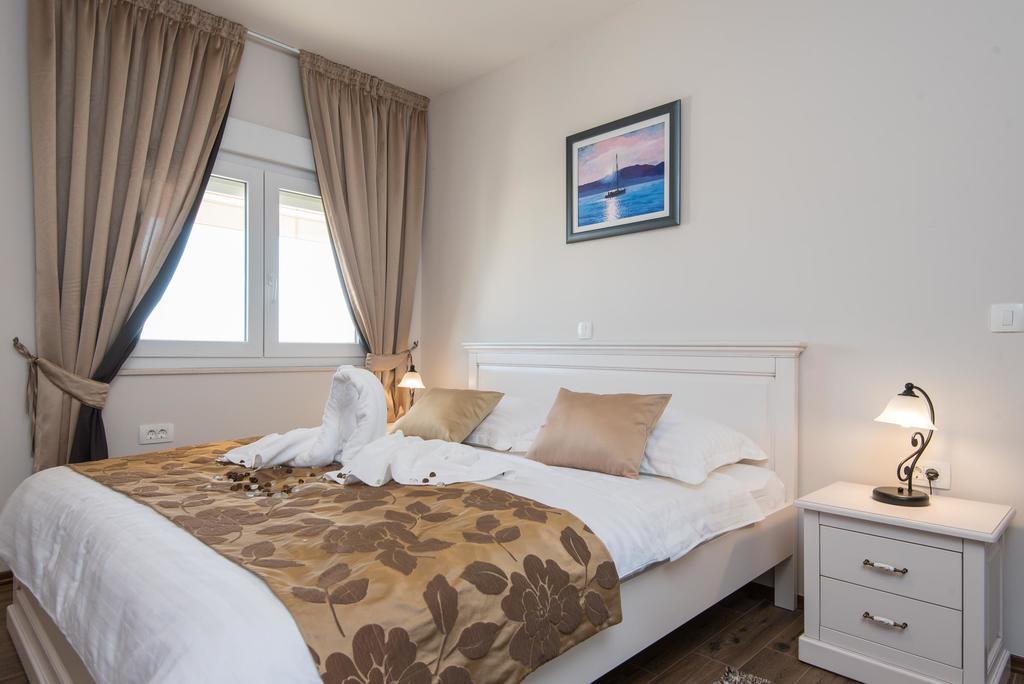 Apartments Villa Stella Оребич Экстерьер фото