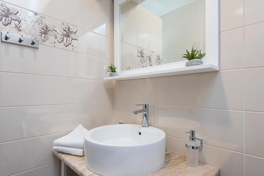 Apartments Villa Stella Оребич Экстерьер фото
