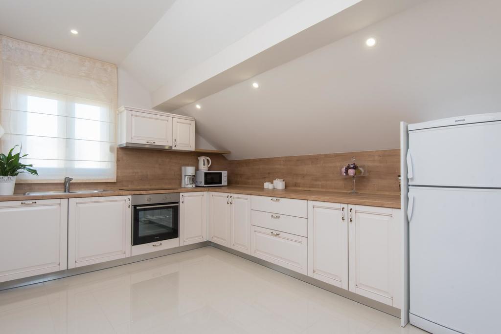 Apartments Villa Stella Оребич Экстерьер фото